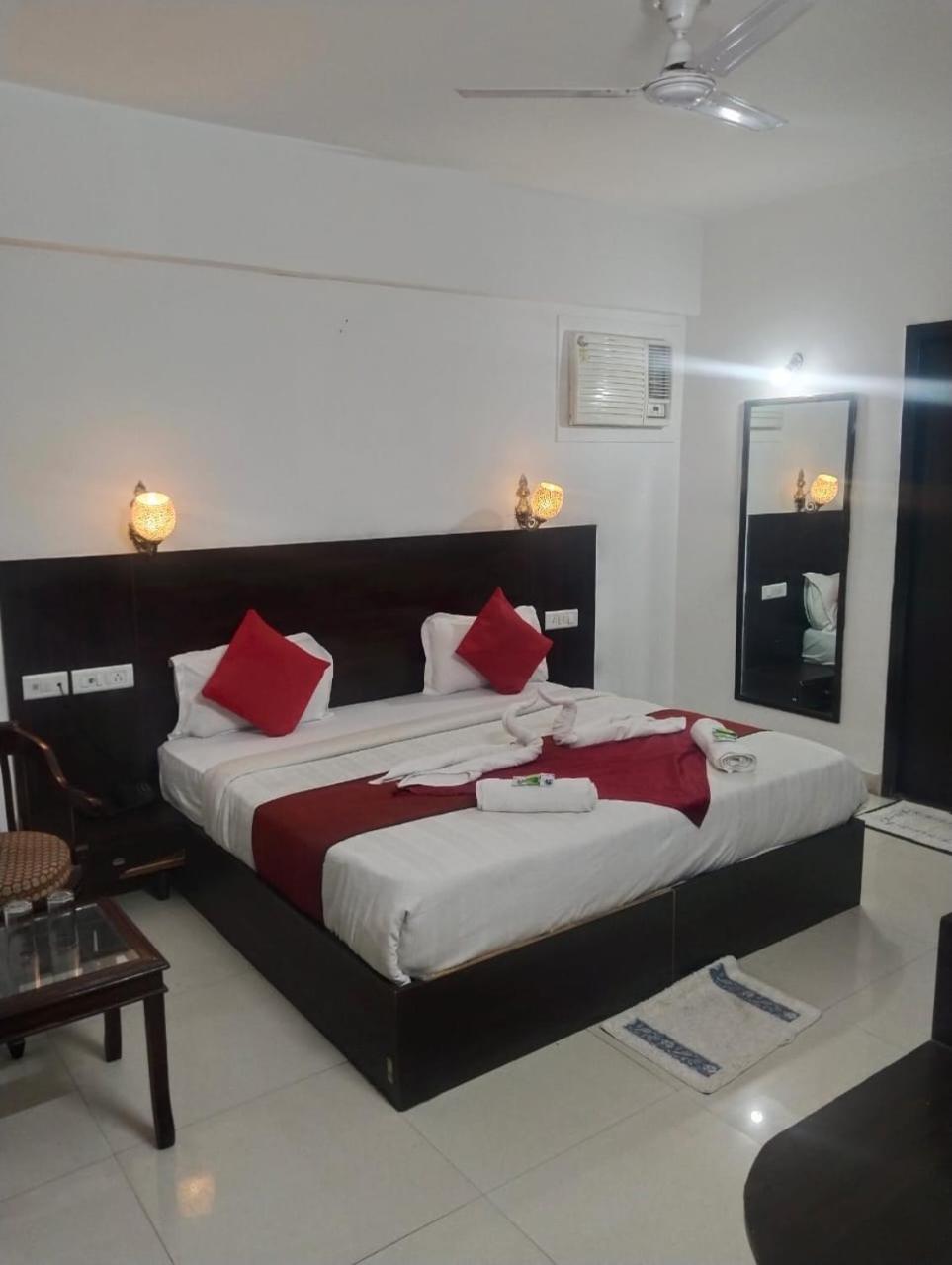 The Orchid Villa Homestay - Walkable Distance From Taj Mahal Agra  Luaran gambar